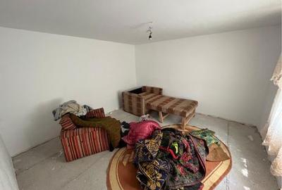 Casă cu 3 camere în Rusănești - 2