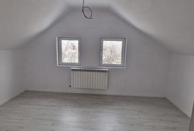Casă cu 4 camere în Central - 4