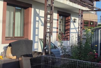 Casă cu 3 camere cu Teren 300 Mp în Central