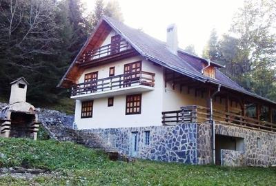 Hotel/Pensiune, de 58.333301544189 mp, în Exterior Est - 6