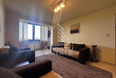 Apartament cu 3 camere decomandat, mobilat în Tipografilor