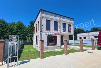 Casă cu 4 camere cu Teren 316 Mp în Băiculești