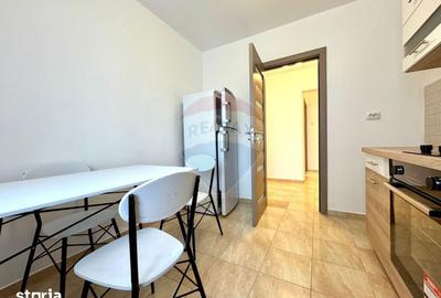 Apartament cu 3 camere decomandat în Decebal - 4