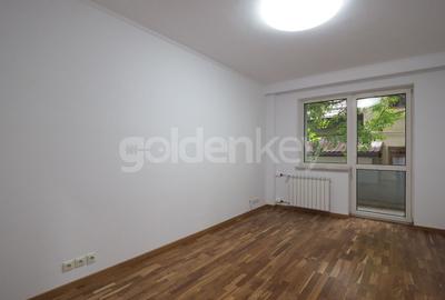 Apartament cu 9 camere decomandat în Aviatorilor - 15