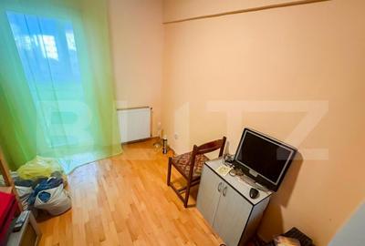 Apartament cu 4 camere, decomandat, zona Decebal - 8