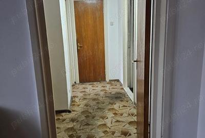 Apartament cu 3 camere semidecomandat în Gorjului - 9