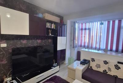 Apartament de închiriat – 2 camere, Tomis 2 – 400 Euro/lună - 2