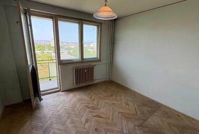 Apartament 2 camere, etaj intermediar -  zona Transylvania College - 2