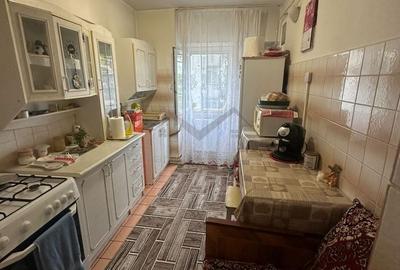 Apartament cu 3 camere decomandat în Păcurari - 4