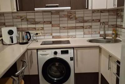 Garsonieră în Văcăresti - 2