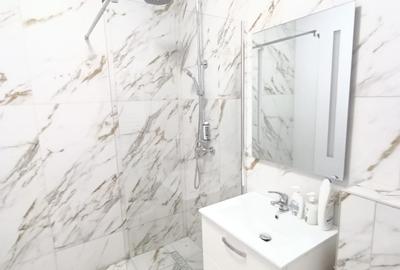 Apartament 2 Camere  de Închiriat în Mamaia Nord 450 euro - 26