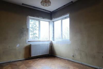 Apartament cu 4 camere decomandat în Central - 14