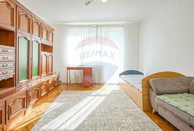 Apartament cu 3 camere de inchiriat in zona Centrul Civic - 11