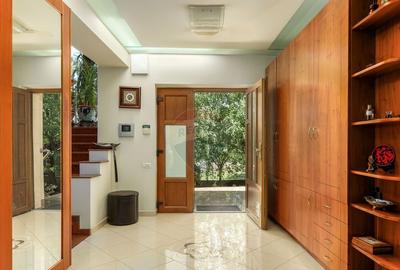 Vila Exclusivista cu Acces Direct la Lacul Morii Lin... - 31