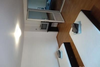 Casă cu 4 camere în Central - 6