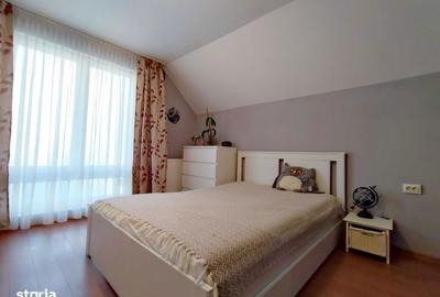 Casă cu 4 camere cu Teren 220 Mp în Central