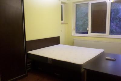 Casă cu 3 camere cu Canalizare în Eminescu - 12