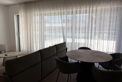 Apartament cu 3 camere semidecomandat, mobilat în Floreasca