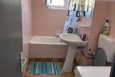 Apartament cu 4 camere decomandat în Micălaca - 1