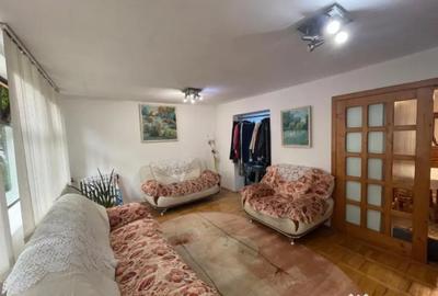Apartament cu 3 camere decomandat, mobilat în Central - 7