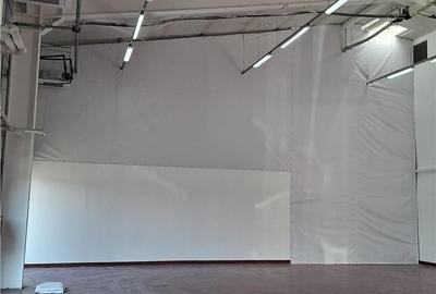 Spațiu comercial, de 210 mp, în Central