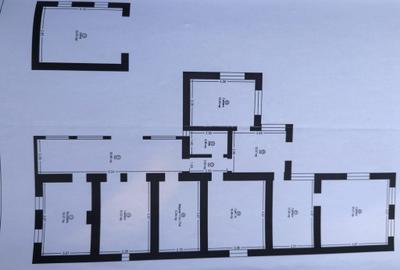 Casă cu 5 camere cu Canalizare în Buziașului