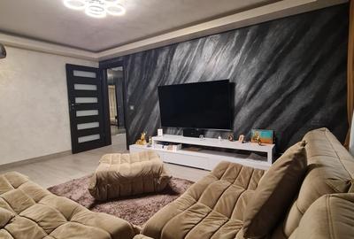 2 decomandate in Galati, Micro 14, renovat complet, mobilat lux - 1