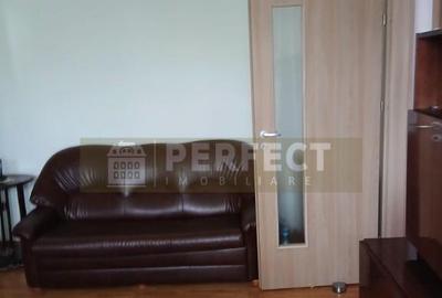 Ap.3 camere semidecomandat str.Cibinului-NORD 63000 euro - 3