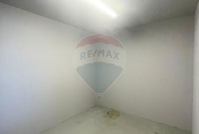 Spațiu comercial, de 301.58 mp, în UTA