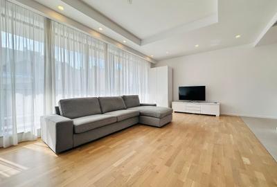 Apartament cu 2 camere semidecomandat, mobilat în Polonă - 4