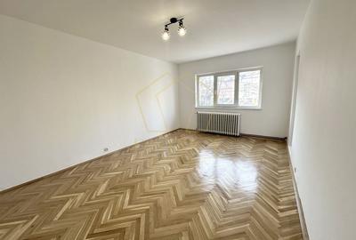 Apartament cu 3 camere, 2 boxe si garaj | Etaj 1 | Zona Fabric - 1