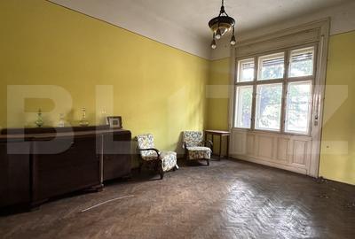 Casa de vanzare, cu 4 camere, subsol 36 mp, zona ultracentrala