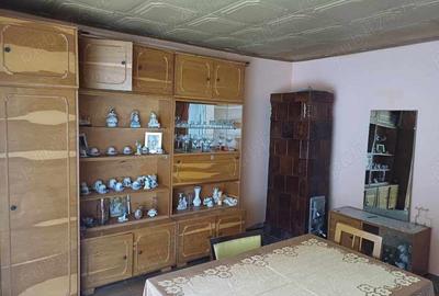 Casă cu 3 camere în Moceriș - 8