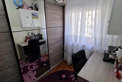 Apartament cu 2 camere semidecomandat în Valea Rosie - 3