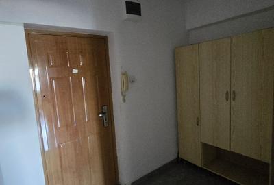 Garsonieră decomandată în Central - 14
