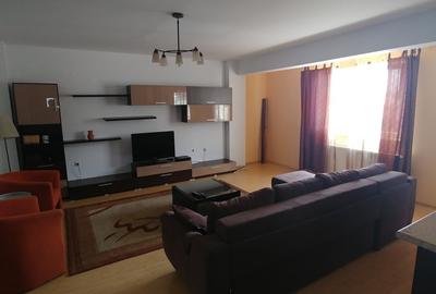 Inchiriez apartament 3 camere Lux, zona Stefan cel Mare (Spital Colentina) - 1