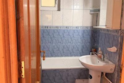 Apartament cu 2 camere decomandat în Micro 21 - 4