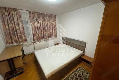 Apartament cu 3 camere decomandat în Boul Roșu - 5