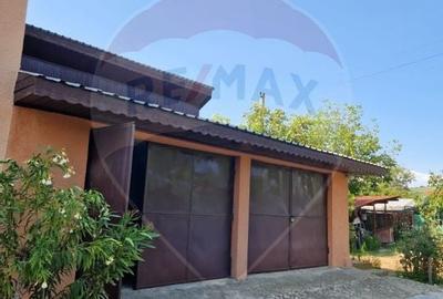 Casa / Vila cu 11 camere de vanzare - 8