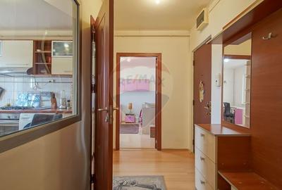 Apartament cu 3 camere semidecomandat, mobilat în Astra - 5