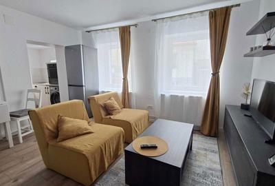 Garsonieră decomandată în Schei - 2