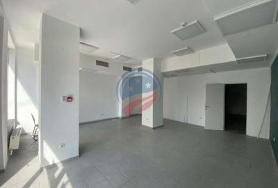 Spațiu comercial, de 70 mp, în Ultracentral - 1