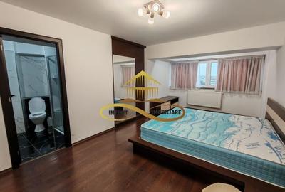 Apartament cu 4 camere decomandat în Ultracentral