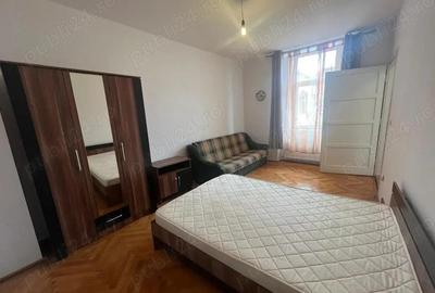 Garsonieră decomandată în Central - 4