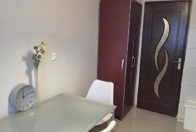 Închiriez apartament cu 3 camere decomandat, zona Eroii Revoluției/Brâncoveanu - 2