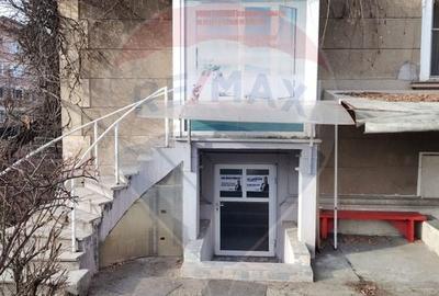 Spațiu comercial, de 13.60000038147 mp, în Ultracentral - 8