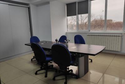 Apartament cu 3 camere decomandat, mobilat în Central - 4