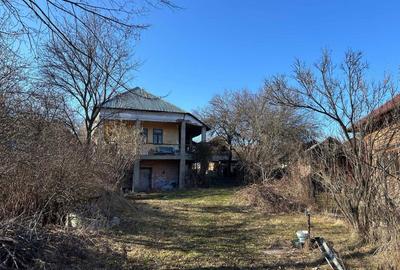 Casă cu 2 camere în Central