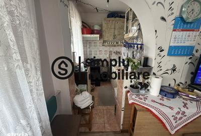 Apartament cu 3 camere semidecomandat în Valea Rosie - 6