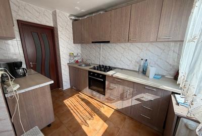 Apartament cu 3 camere decomandat, mobilat în Berceni - 4